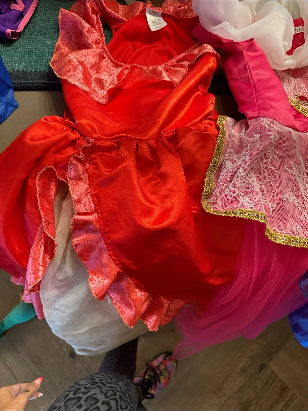 Disney Princess Anna , Aurora and Elena all 3 dresses and cape included - Picture 3 of 4